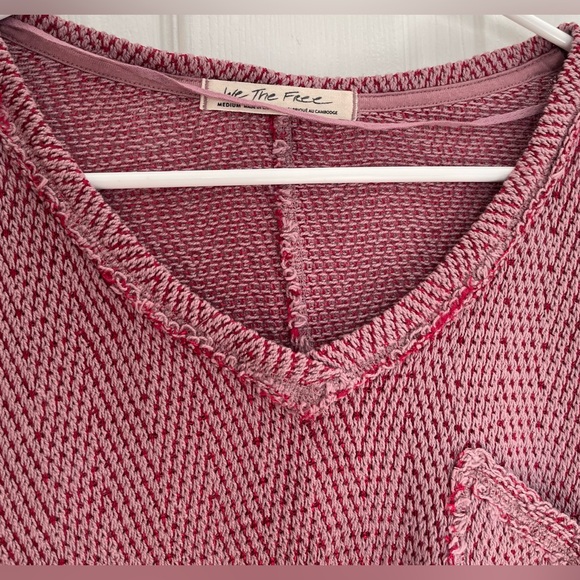 Free People We the Free Fresh & New Hacci Top, Size Medium NWOT - Picture 2 of 6